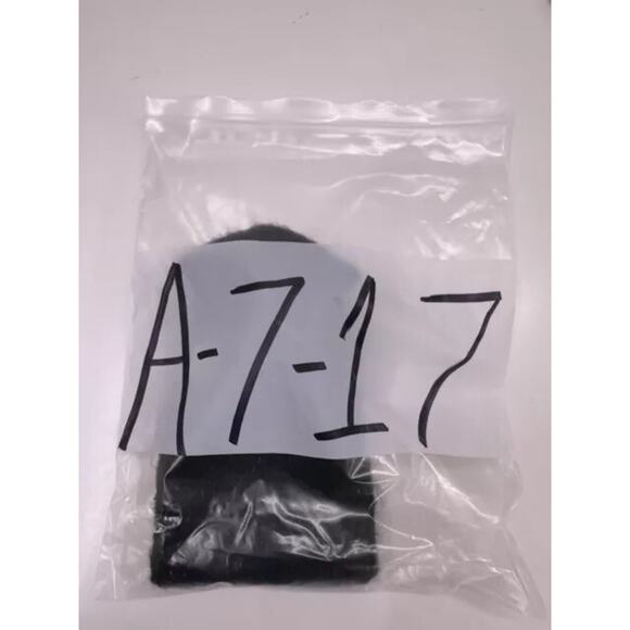 Universal Threads Womens Winter Headband Black Knit Ear Covering Twisted - Picture 8 of 8